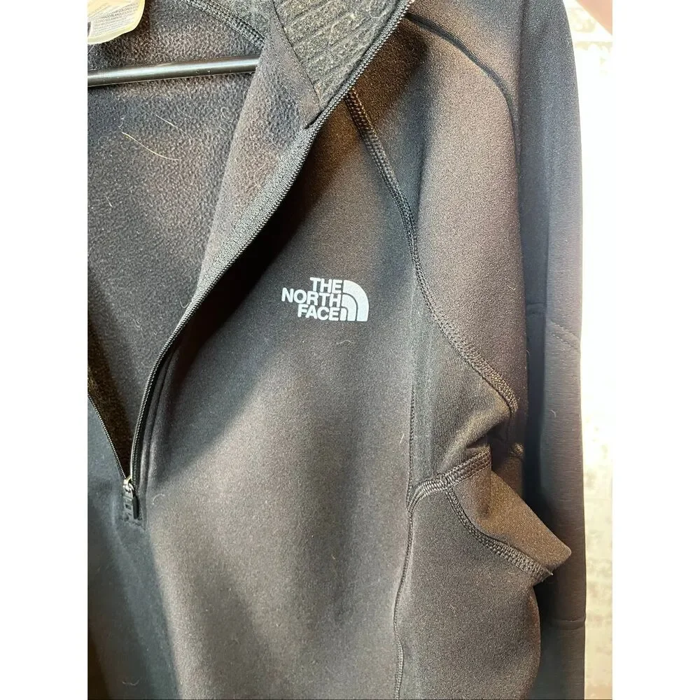 The north face | men black quart zip running pullover